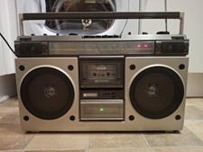 Hitachi TRK-8200E Ghetto Blaster Vintage 1981