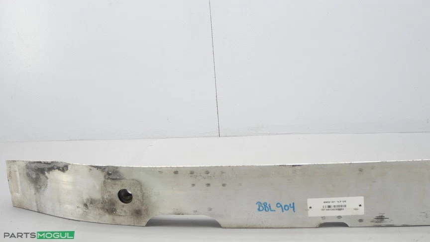 Оригинальная усиленная ударная балка переднего бампера 2014-2021 BMW I3 i3s I01 7352812 - Изображение 3 из 4