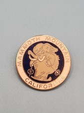 MAMMOTH Mountain White Blue Ski Elephant Resort Vintage Lapel Hat Pin California