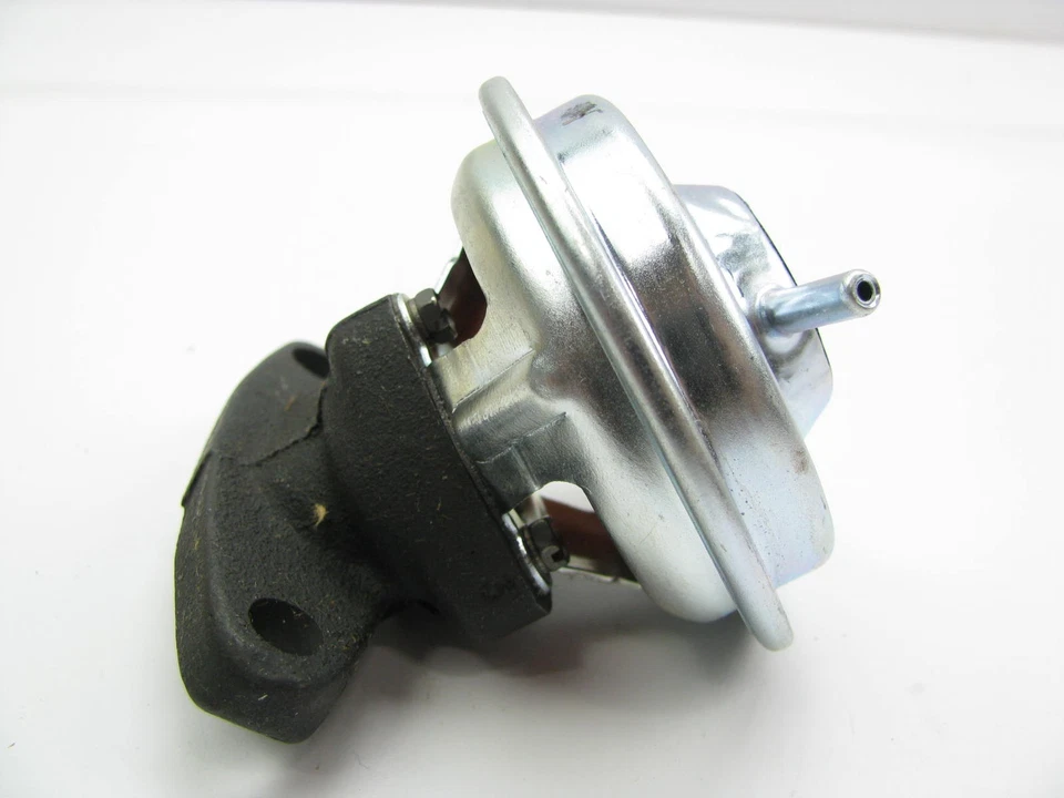 Carter 33-47 EGR 阀 - 1975 - 1976 福特野马 II,Pinto 2.8L 171 V6 — 第 3/4 张图片