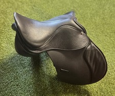 Rhinegold Sussex Changeable Gullet saddle