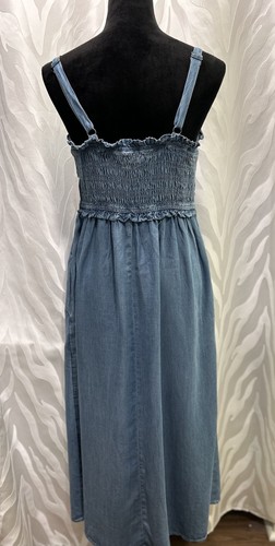 NWT Isabel Pre-pregnancy Denim Chambray Shirred Top Midi Dress Size M - Picture 3 of 7