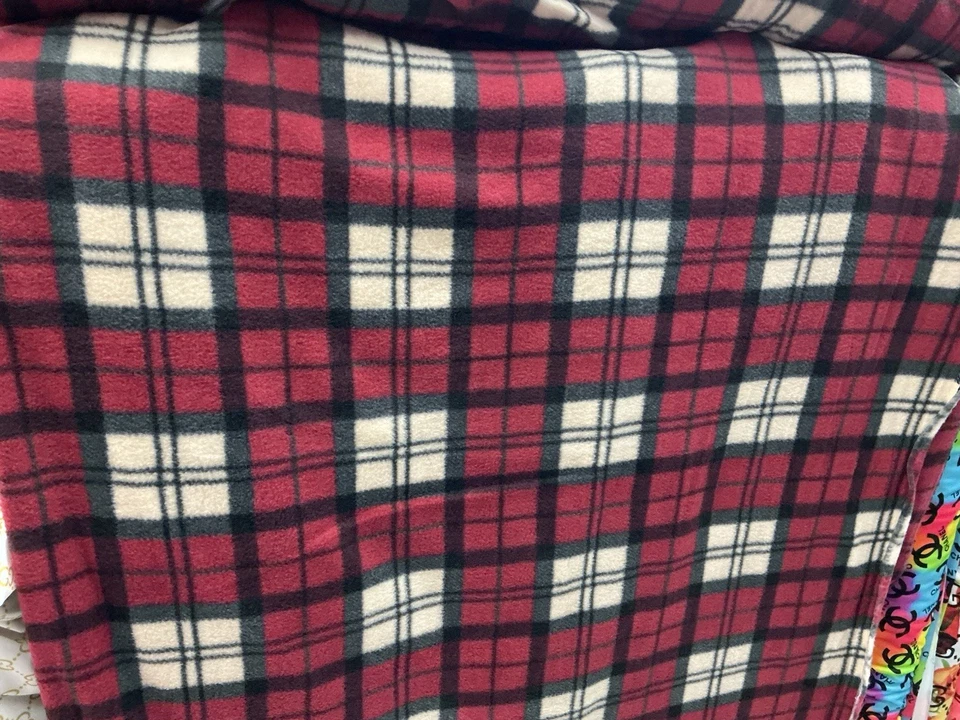 Red Black White Checkers Fleece Fabric, 60" Wide - sold by the yard - Image 4 of 4