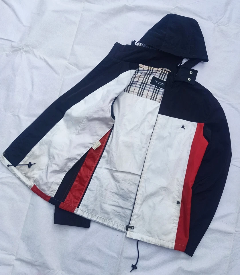 BURBERRY NYLON JACKET - Image 4 of 4