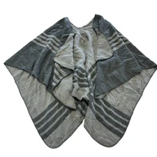 BB Dakota Sweater Womens One Size Stripe Roll With the Poncho Cape Shawl Wrap