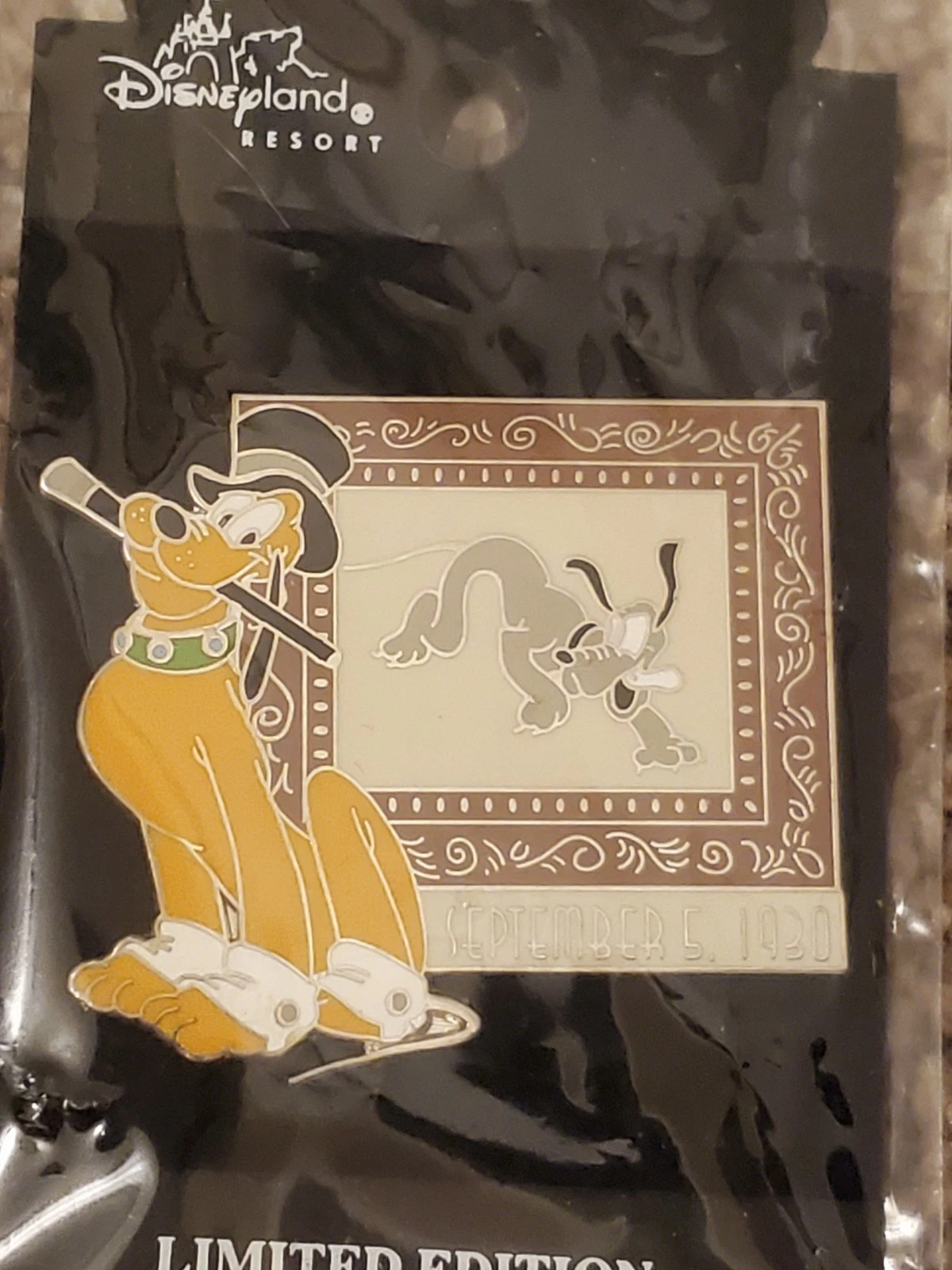 Disney Pluto's Birthday September 5 1930 Top Hat Pin 15219 LE 1930