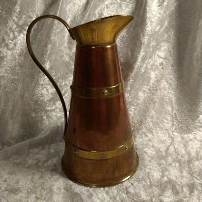 Kupfer & Messing gebänderter Krug Vintage 7'' hoch 
