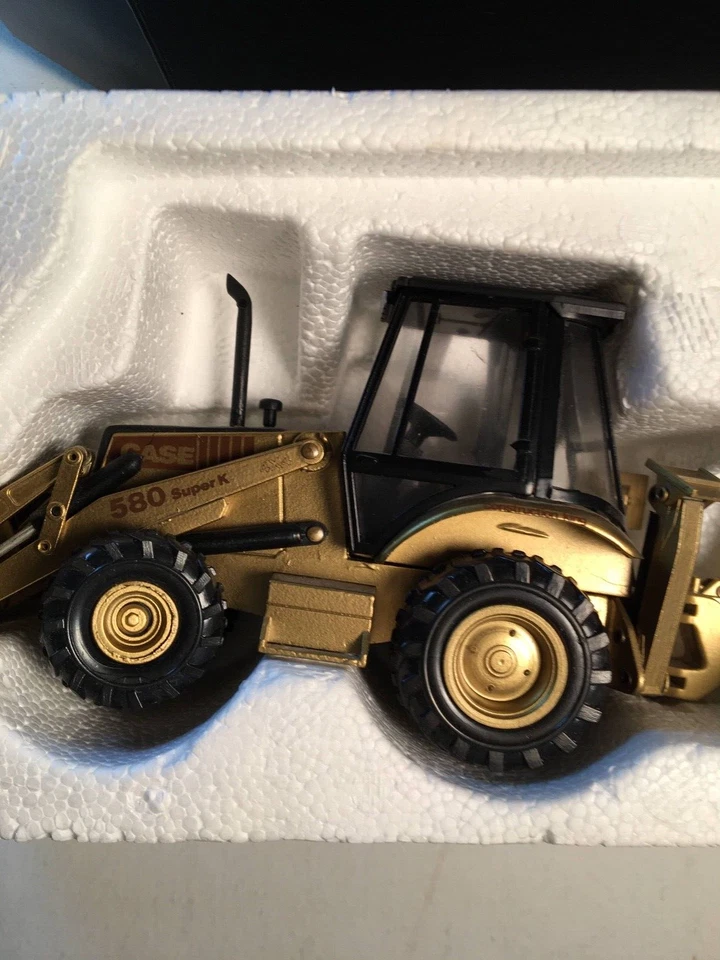 Case Loader/ Backhoe Limited Edition, 580 Super K, 1992 - Image 2 of 4