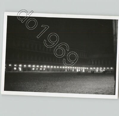 SNOW on the PIAZZA SAN MARCO in VENICE, ITALY 1954 ARTISTIC Original Press Photo