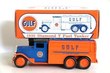 Diecast 1930  Gulf  Diamond T Fuel Tanker Bank by Ertl