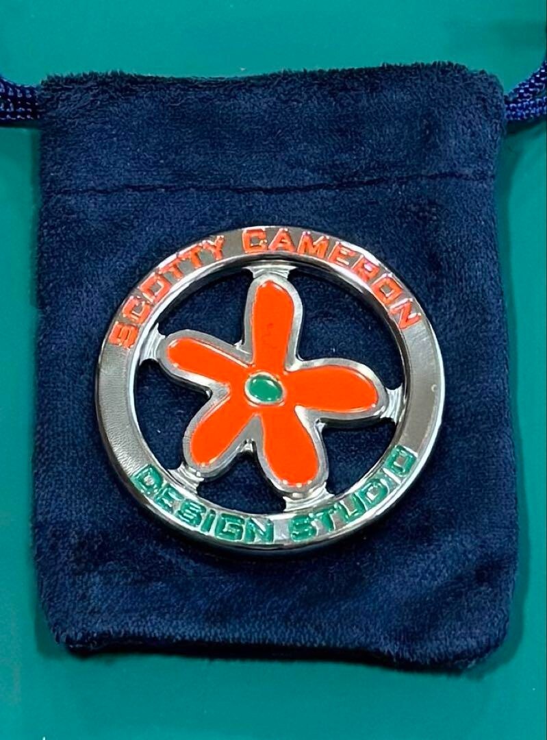 希少新品未使用SCOTTY CAMERON HAWAIIAN OPEN マーカー Unused SCOTTY CAMERON golf Ball Marker HAWAIIAN OPEN Free