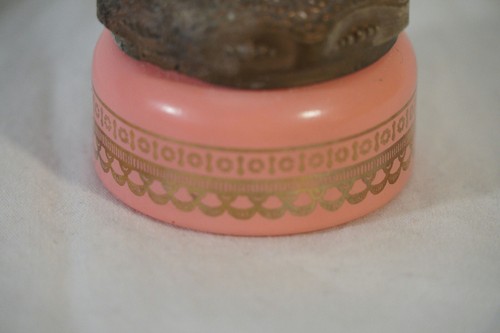 Vtg Avon Unforgettable Cream Sachet Vanity Jar .66 Oz Pink Gold Makeup 70s - Picture 3 of 5