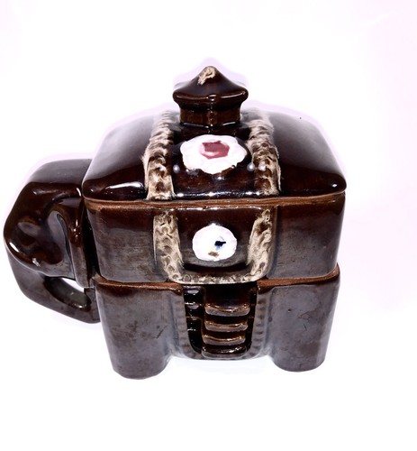 Vintage Ceramic elephant box for tea/tobacco or sushi Trinket Box Circa 1980 - Picture 2 of 11