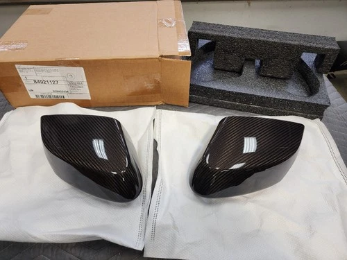 2020-2025 C8 Corvette OEM GM Carbon Fiber Mirror Covers #84921127. Brand New