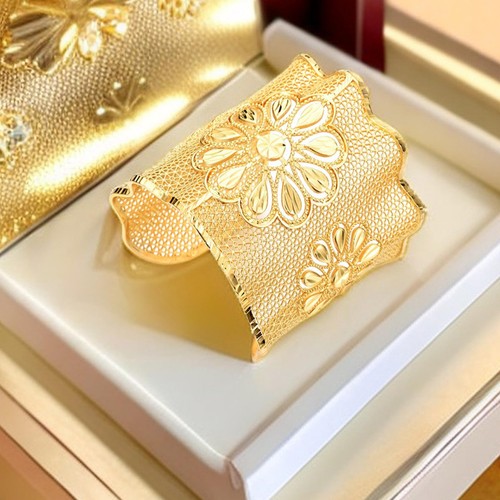 24K Gold Plated Dubai Gold Bangle for Women Big Wide Cuff bracelet Indian Saudi - Picture 4 of 6