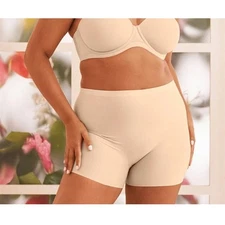 Wacoal Beyond Naked Thigh Shaper MEDIUM SHAPEWEAR girdle smoother NEW $48.00