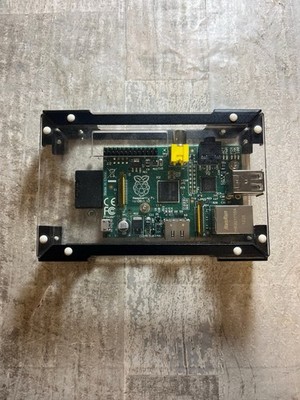 Raspberry P1 2011.12 Computer Board with HDMI, 2x USB Ports and Case, FREE SHIP