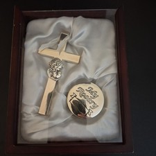 Stephan Baby Silver Plated Cross Rosary With Satin Lined Rosewood Box No Beads