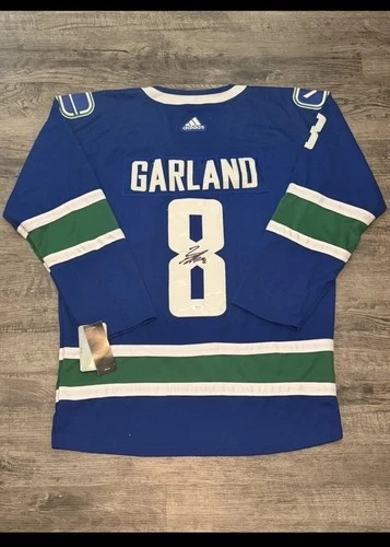 Connor Garland Autographed Vancouver Canucks NHL Jersey PSA Authenticated COA