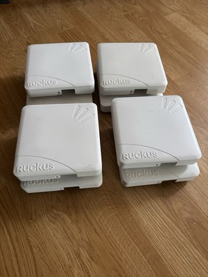 Lot Of 8 Ruckus Zoneflex 7372 Wireless Access Point WORKING Pre-owned!
