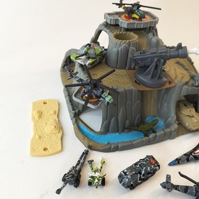 Lot Micro Machines Military Battle Zone Hornet Hill (Incomplete) 1990's Galoob