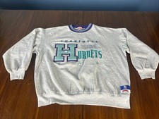 Charlotte Hornets Nutmeg Mills NBA Sweatshirt Size XL Vintage