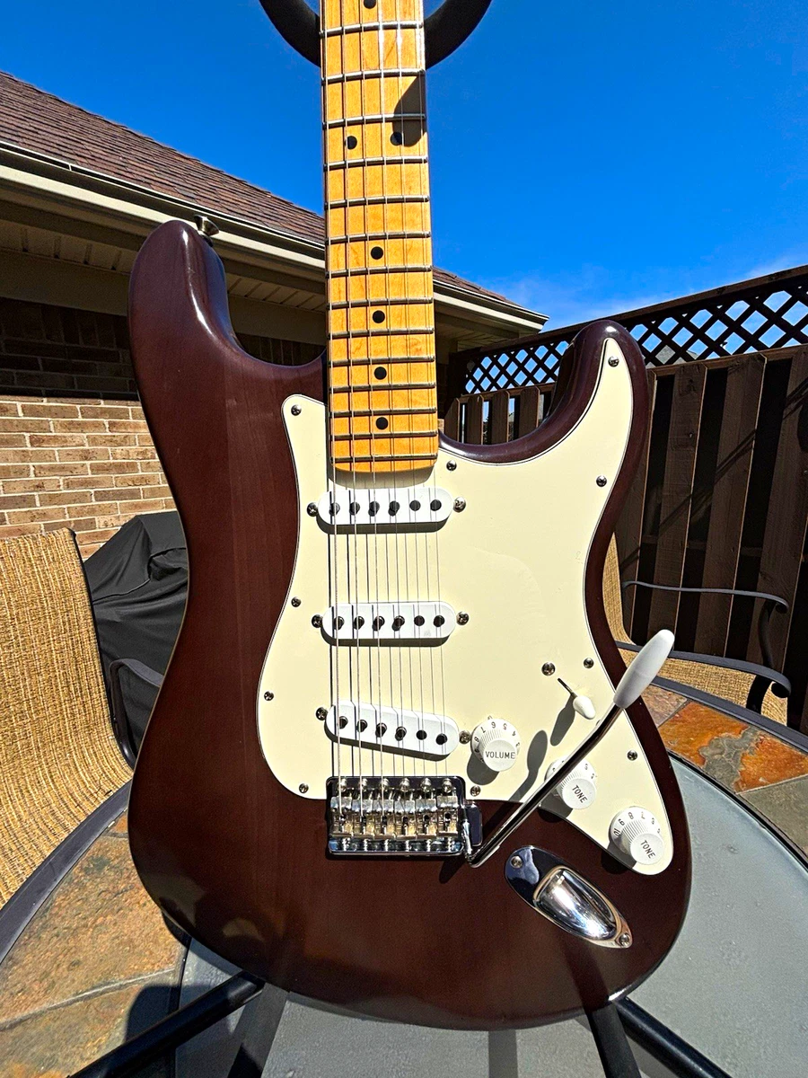 Preços baixos em Fender Americana Stratocaster | eBay