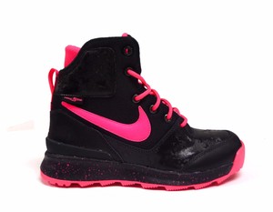 nike acg boots grade school