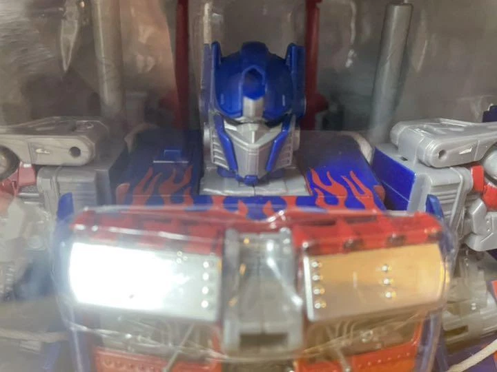 TLK-EX Optimus Prime 2007 Limited Transformers Figure Takara Tomy Japan - Image 2 of 4