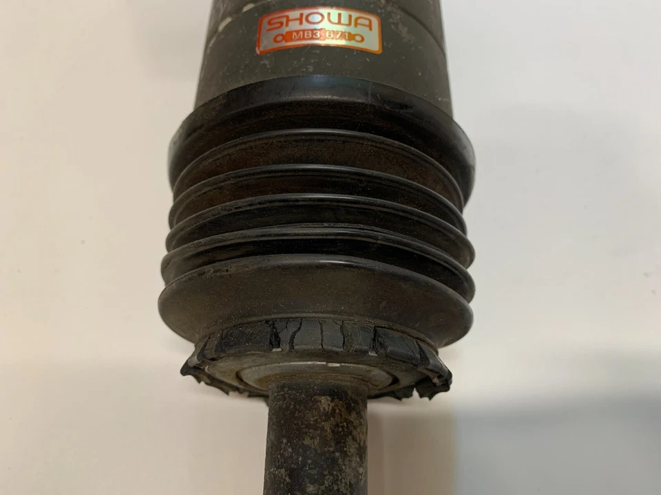 Suspensión amortiguador trasero Honda V65 Sabre Vf1100s 1984-85 OEM Foto 3 de 3