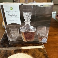 Stockholm Whiskey Decanter Set Scotch Burbon 6 Tumblers 7 Piece Set