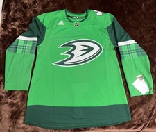 Brand New WT Anaheim Ducks Jersey Adidas Mens Size 52 St.Patricks Day Authentic