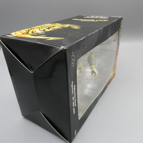MINICHAMPS 1:12 VALENTINO ROSSI FIGURINE 312010046 GP 500 2001 LIMITED EDITION - Picture 6 of 7