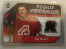 2005-06 UPPER DECK ROOKIE THREADS JERSEY DION PHANEUF Calagry Flames Hockey Card