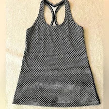 Lululemon Athletica cool razorback tank. Soft NULU material, black and white.