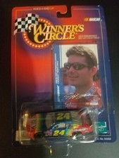 1998 Winner Circle 1/64 Scale Jeff Gordon 24 Dupont Chevy