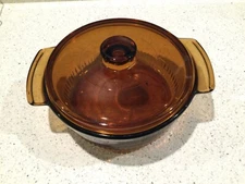 Vintage Anchor Hocking Amber 2 Quart Ribbed Casserole With Lid 1438