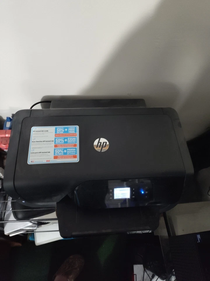 HP Officejet Pro 8210 Wireless Printer (D9L64A#B1H) With Full 952 Ink Cartridges - Image 3 of 4
