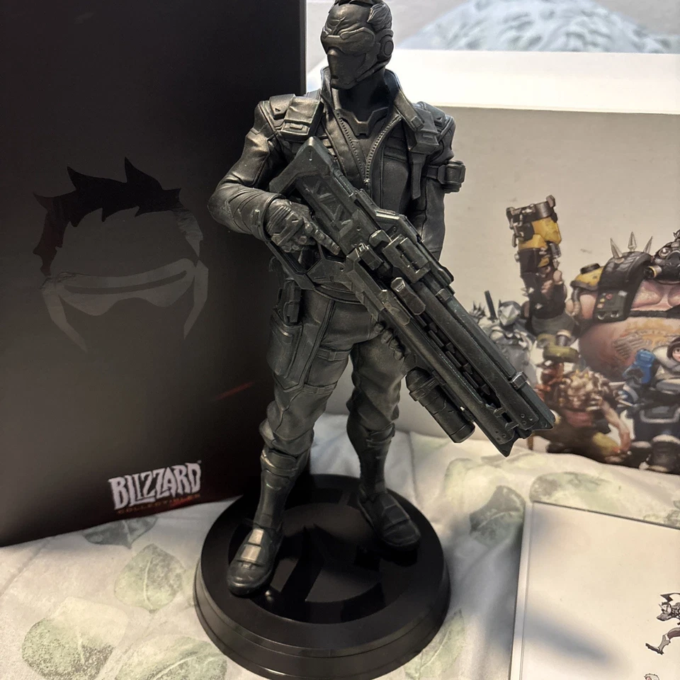 Overwatch Collector's Edition Complete With Soldier 76 Statue, Soundtrack, Cards - Image 2 of 4