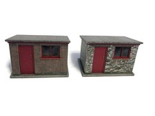 Small Brick/Stone Lineside Huts/Sheds (Pack of 2)  Scale Model Scenery KX071