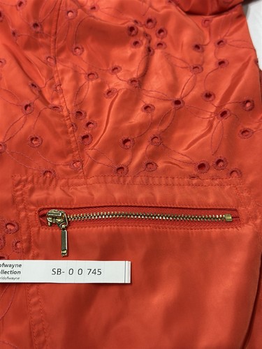 Chico's Zenergy Women Sz 2(L) Lined Jacket Embroidered Eyelet Zip Pockets Orange - Picture 8 of 8