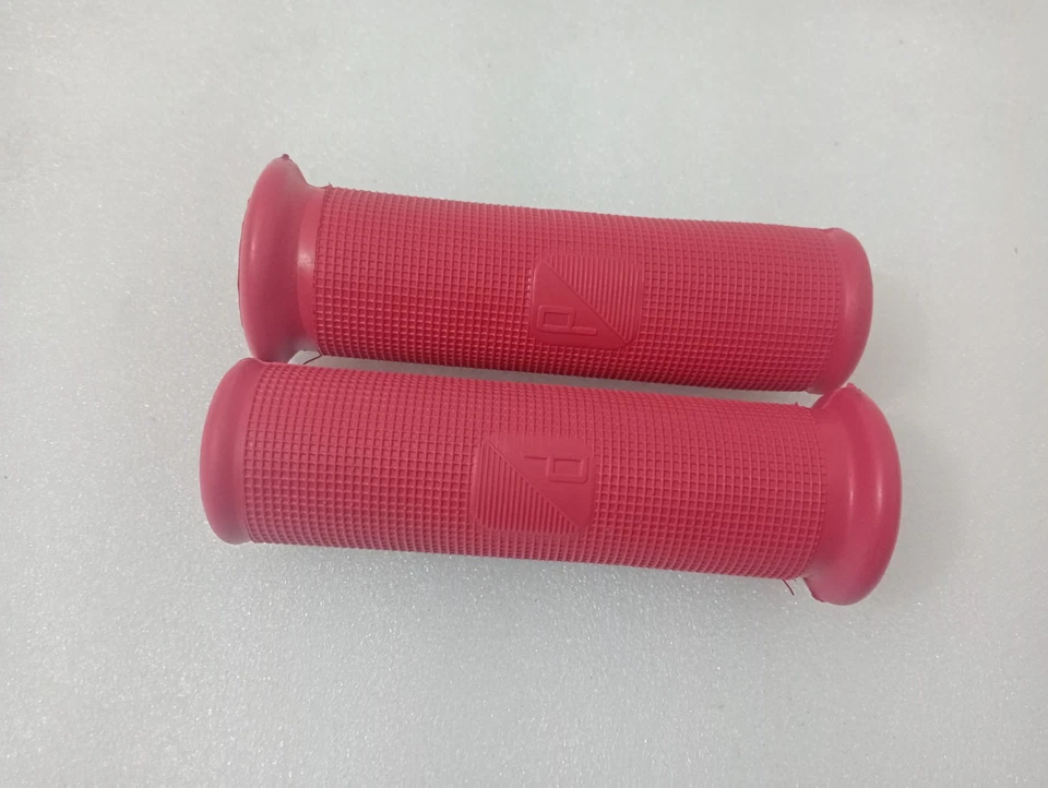 Vespa handlebar grips / handlebar grips Red VNB, VBA, VBB, GS 150-160 etc. Foto 3 de 4