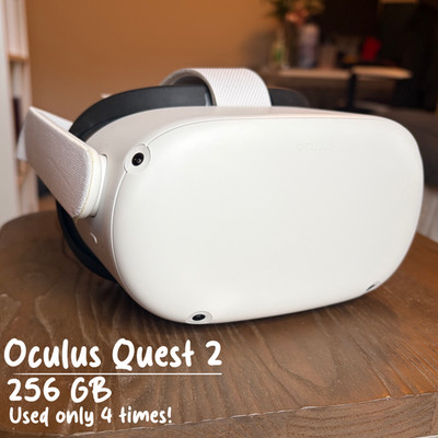 Oculus Quest 2 256GB VR Headset   White (Used, mint condition)