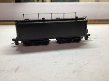 HO Scale Mantua Auxiliary Fuel Tender.