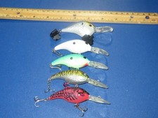 Lot of 5 Bass Pro Shop Crankbait Diving Lures