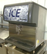 2021 Scotsman ID200B-1 Countertop Ice Dispenser 200lb