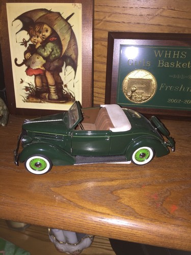 Franklin Mint 1/24 - 1936 Ford Deluxe Cabriolet (Vert) - Collection Diecast - Occasion