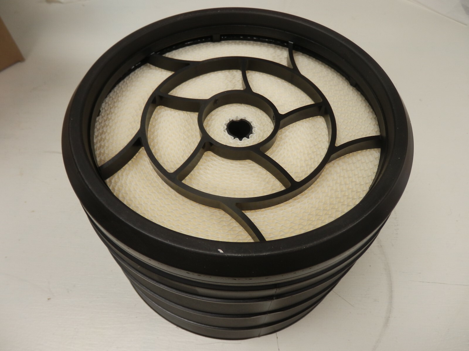 CARQUEST 83184 Air filter cross reference