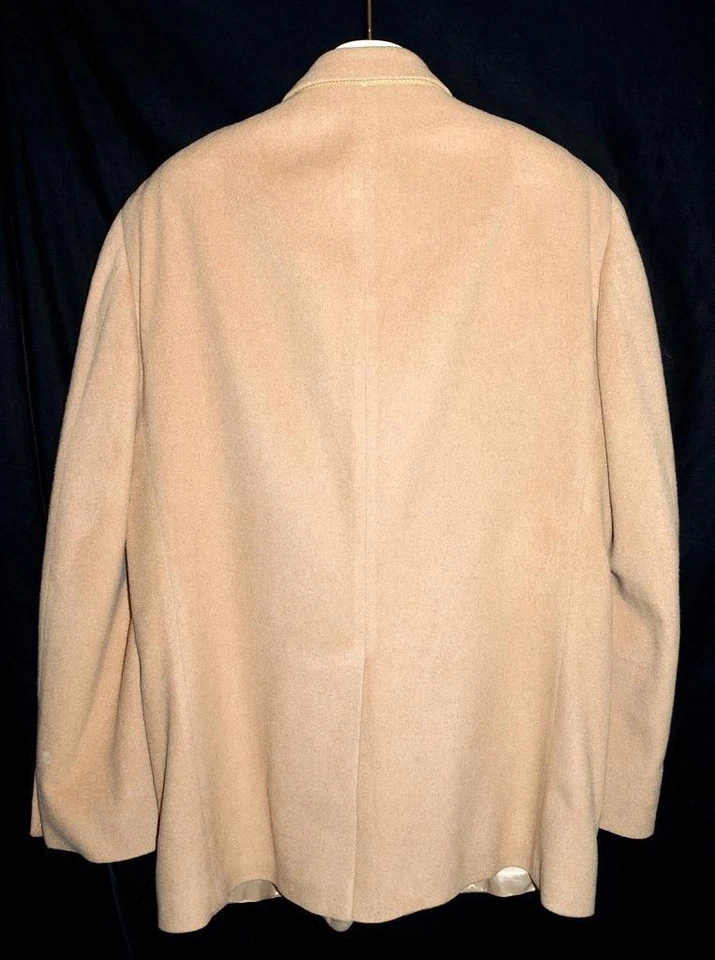 Roger Keith California Camel Color Wool Mens Two Button Sport Coat Size 44 R  - Image 2 of 4