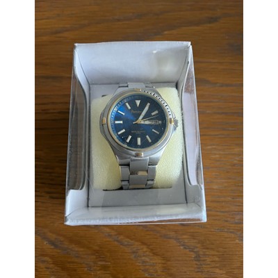Armitron early 2000 s watch- NIB
